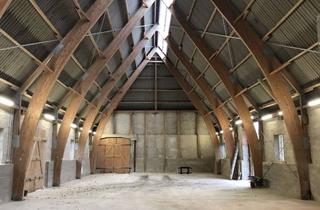 Gewerbeimmobilie mieten in Dorfstrasse 11, 23730 Schashagen, Große, helle, stützenfreie Halle