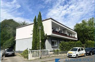 Anlageobjekt in 67227 Frankenthal, ** Hervorragende Kapitalanlage ** Modernisierte Wohnungen im 4-Familienhaus! 4 Einzelgaragen