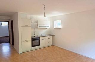 Anlageobjekt in 69226 Nußloch, Bieterverfahren - 2 Raum-Büro mit Kochzeile, Tageslichtbad, frisch renoviert - sofort frei!