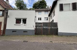 Anlageobjekt in 69469 Weinheim, Investitionsmöglichkeit in Weinheim - Wohnhaus mit Potential in toller Lage