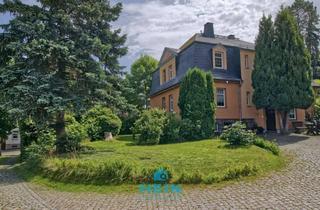 Anlageobjekt in Untere Bahnhofstraße, 08294 Lößnitz, Nicht nur wohnen, sondern leben – Villa mit Stil und Ausbaureserve!