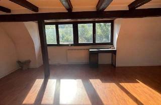 Anlageobjekt in Starzacher Str. 18/20, 72108 Rottenburg, Schöne 3 Zi- Dachgeschosswohnung in 72108 Rottenburg/N- Bieringen, mit Blick zum Neckar