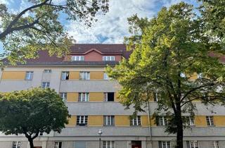 Anlageobjekt in Volkspark Rehberge, 13351 Wedding, Attraktives Investment als Wohnungspaket mit Potenzial nahe Volkspark-Rehberge in Wedding