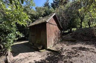 Grundstück zu kaufen in 73734 Esslingen, Gartengrundstück mit Freizeithütte in schöner, ebener Lage