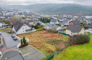 Grundstück zu kaufen in 59846 Sundern, Attraktives, großzügiges Baugrundstück - sofort bebaubar!