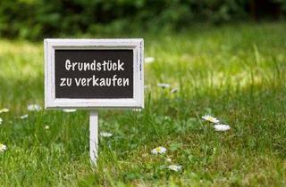 Grundstück zu kaufen in 97215 Uffenheim, Großes Anwesen für Architekten, Fertighausfirmen oder Bauträger in Uffenheim