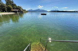 Grundstück zu kaufen in 83254 Breitbrunn, Seltene Baulücke am Chiemsee - Seenähe & Alpenblick