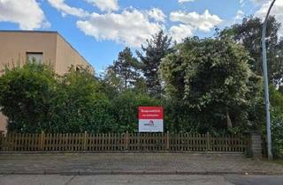 Grundstück zu kaufen in 06449 Aschersleben, Ihr nächstes Projekt: Baugrundstück fürs Eigenheim oder Garagenpark am Stadtrand.