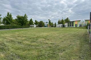 Grundstück zu kaufen in Dr.-Heinrich-Von-Wolffersdorff-Straße, 08371 Glauchau, Top Baugrundstück in Glauchau Oberstadt, Süd-West Ausrichtung