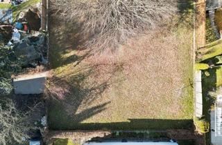 Grundstück zu kaufen in 83071 Stephanskirchen, Gut gelegenes Baugrundstück zu verkaufen - ideal für eine Doppelhaushälfte!