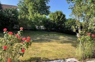 Grundstück zu kaufen in 85247 Schwabhausen, Realisieren Sie Ihren Traum vom EFH, DH oder MFH auf dem sonnigen Grundstück mit Altbestand