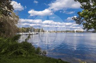 Grundstück zu kaufen in 14548 Schwielowsee, Erste Reihe am Petzinsee - Baugrundstück