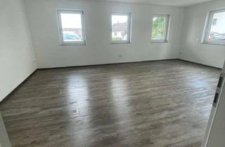 Gewerbeimmobilie kaufen in Bahnhofsplatz, 83564 Soyen, Zentrale Gewerbeeinheit in Soyen – optimal für Praxis, Büro oder Kanzlei