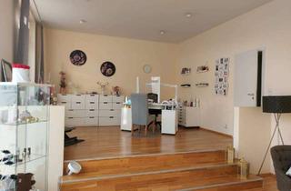 Geschäftslokal mieten in Damaschkestraße 95, 06110 Damaschkestraße, Ladengewerbe in beliebter Lage mit schöner Schaufensterfront und Potenzial sucht Mieter.