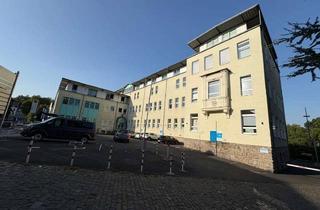 Praxen mieten in 51465 Bergisch Gladbach, Repräsentative Praxisfläche mit vielseitigen Möglichkeiten in Bergisch Gladbach-Zentrum