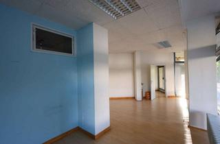 Gewerbeimmobilie kaufen in Rilkestr., 41469 Neuss, Praxis / Ladenlokal in zentraler Lage von Norf mit optionalen Büroflächen und Lagerflächen nebenan