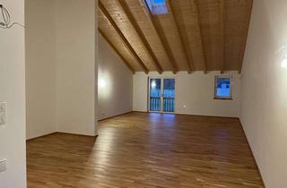 Büro zu mieten in 83666 Waakirchen, Büro / Praxis / Gewerbeeinheit