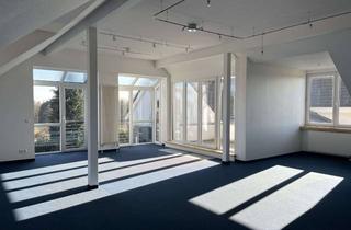 Büro zu mieten in Kreckersweg 16d, 42929 Wermelskirchen, *Hochwertige Büro-/Praxisflächen über 4 Etagen mit TOP-Ausstattung in Wermelskirchen**
