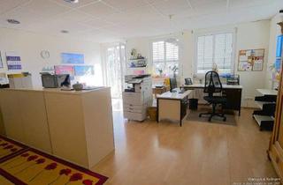 Gewerbeimmobilie kaufen in 91154 Roth, Perfekt auch zur Kapitalanlage! Schönes Büro in Roth mit zwei Tiefgaragenplätzen