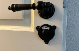 Immobilie mieten in Mainstraße 29, 47051 Altstadt, Schöne möblierte 2-Zimmer Wohnung mit 2 Balkonen in gehobener Lage in Duisburger Innenstadt