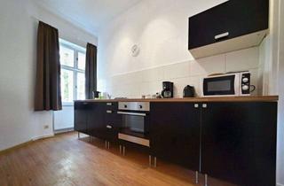 Immobilie mieten in Greifswalder Straße 211, 10405 Prenzlauer Berg, 2-Zimmer-Erdgeschosswohnung nahe Alexanderplatz