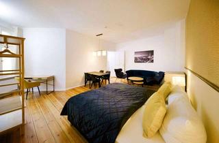 Immobilie mieten in Greifswalder Straße 211, 10405 Prenzlauer Berg, Schöne 2-Zimmer-Altbauwohnung mitten in Prenzlauer Berg