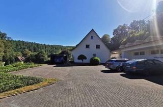 Immobilie kaufen in 57258 Freudenberg, Praxis/Büro-Immobilie mit angeliedertem Wohnhaus! Eine perfekte Kombination