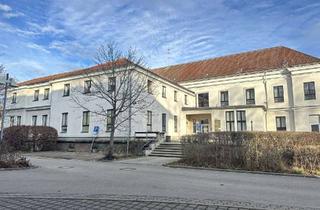 Immobilie kaufen in Werdauer Straße 66, 08060 Marienthal, Ehem. MVZ, 42 Stellpl., unvermietet, Denkmalschutz, Sanierungsbedarf