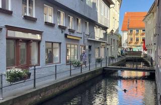 Geschäftslokal mieten in Obere Bachgasse 13, 87700 Innenstadt, Ladenfläche in top Lage, Zentrum Rathausplatz, 100qm Fläche - 13m Fensterfront kompl. neu renoviert