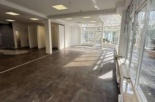 Geschäftslokal mieten in Lintorfer Straße, 40878 Ratingen, Attraktive und helle Einzelhandelsfläche in bester Lage von Ratingen!