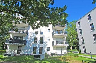 Wohnung mieten in 15711 Königs Wusterhausen, Designerwohnung mit großer Terrasse, Parkett, schickem Bad, Tiefgarage/Wallbox - mitten im Grünen!