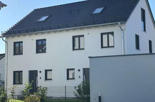 Haus mieten in Kramerstraße 4+4a, 85232 Bergkirchen, Neubau - 2 Doppelhaushälften mit top Ausstattung - noch haben Sie die Wahl