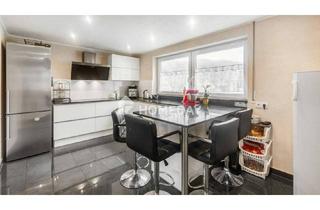 Wohnung kaufen in 78727 Oberndorf, Oberndorf am Neckar - Großzügige 4,5-Zimmer-Wohnung mit moderner Ausstattung, geräumiger Terrasse und Garage