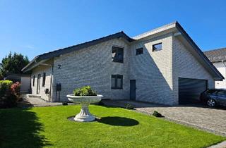 Einfamilienhaus kaufen in 32832 Augustdorf, Augustdorf - Modernes Einfamilienhaus in ruhiger Sackgassenlage