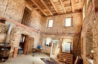 Haus kaufen in 95176 Konradsreuth, Konradsreuth - Haus -Hof - Anwesen - Alleinlage