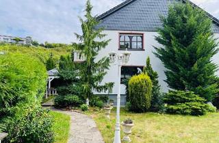 Haus kaufen in 97523 Schwanfeld, Schwanfeld - Traumhaftes, familienfreundliches und großes 10-Zimmer-Haus