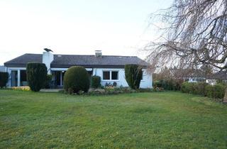 Haus kaufen in 88400 Biberach an der Riß, Biberach an der Riß - Toller Bungalow mit großzüg. Grundriss, Doppelgarage und Garten