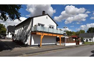 Haus kaufen in 58739 Wickede, Wickede - Zweifamilienhaus mit großem Biergarten in direkter Ruhrnähe