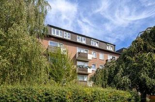 Wohnung kaufen in 26127 Oldenburg, Gemütliche 2-ZBK-Dachgeschosswohnung in Oldenburg-Dietrichsfeld zu verkaufen! Freiwerdend!