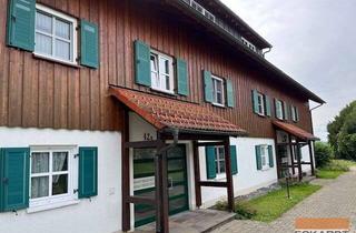 Wohnung kaufen in Hauptstr. 42, 88179 Oberreute, Ruhige Dachgeschosswohnung in idyllischer Lage