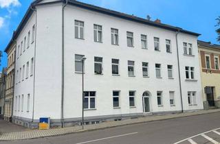 Wohnung kaufen in 04808 Wurzen, Bezugsfreie 2-Raum-Wohnung mit großem Tageslichtbad