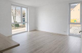 Wohnung kaufen in Bachstraße, 17033 Stadtgebiet West, Gewerbe oder Wohnen - Flexibel nutzbare Erdgeschosseinheit mit Terrasse