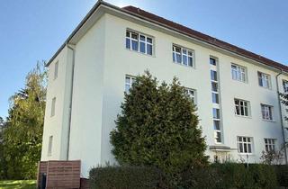 Wohnung kaufen in 01445 Radebeul, 2 helle, sanierte ETW, 83,5 m², vermietet, in ruhiger Lage von Radebeul zu verkaufen
