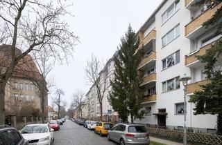 Wohnung kaufen in Flemmingstraße, 12163 Steglitz, Charmante 3-Zimmer-Wohnung im Schlossstraßen-Kiez – vermietet, mit Perspektive auf Eigennutzung!
