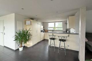 Wohnung kaufen in 88045 Friedrichshafen, Schicke 3-Zi.-Dachgeschosswohnung mit offener Raumgestaltung u. West-Loggia