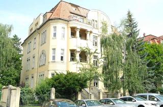 Wohnung mieten in 01309 Striesen-West, ++ Helle und schöne Altbau 2- Raumwohnung mit Parkett, Wohnküche und Außenstellplatz in Dresden Stri