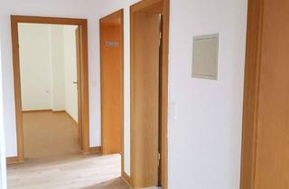 Wohnung mieten in Südwaldstrasse 39, 31199 Diekholzen, Ansprechende und modernisierte 3-Zimmer-Wohnung mit Balkon und Einbauküche in Diekholzen