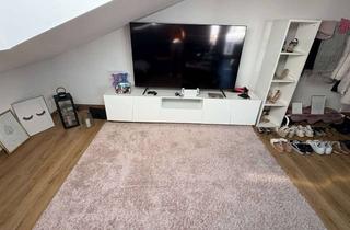 Wohnung mieten in 92256 Hahnbach, Neuwertige Wohnung mit Balkon und Einbauküche: freundliche 2,5-Zimmer-Wohnung in Hahnbach