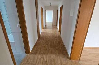 Wohnung mieten in 86456 Gablingen, Renovierte 4-ZKB-Wohnung mit Balkon und Gartenanteil in Gablingen