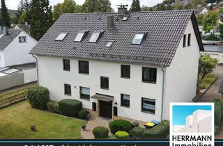 Mehrfamilienhaus kaufen in 31832 Springe, Für Kapitalanleger: Freistehendes Mehrfamilienhaus mit herrlichem Blick auf den Deister